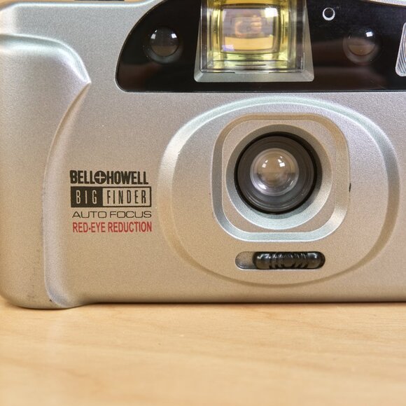 Vintage Bell & Howell BF 905 / 35mm Point and Shoot Film Camera / Tested - Picture 2 of 7